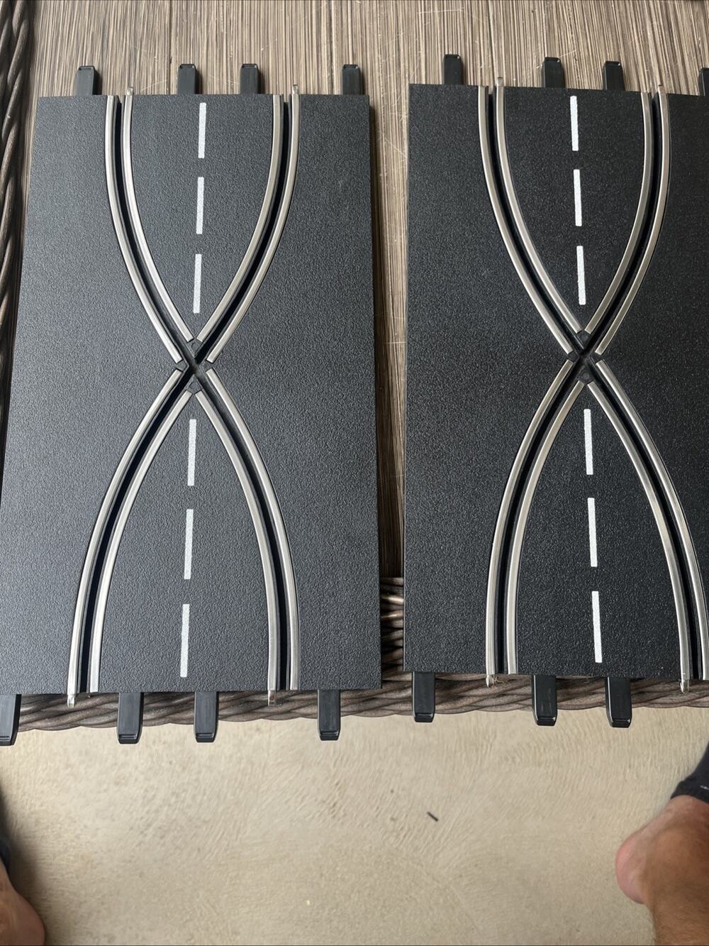 Carrera Lane Change Section (2 PCS) - Digital 124/132 & Analog Slot Car